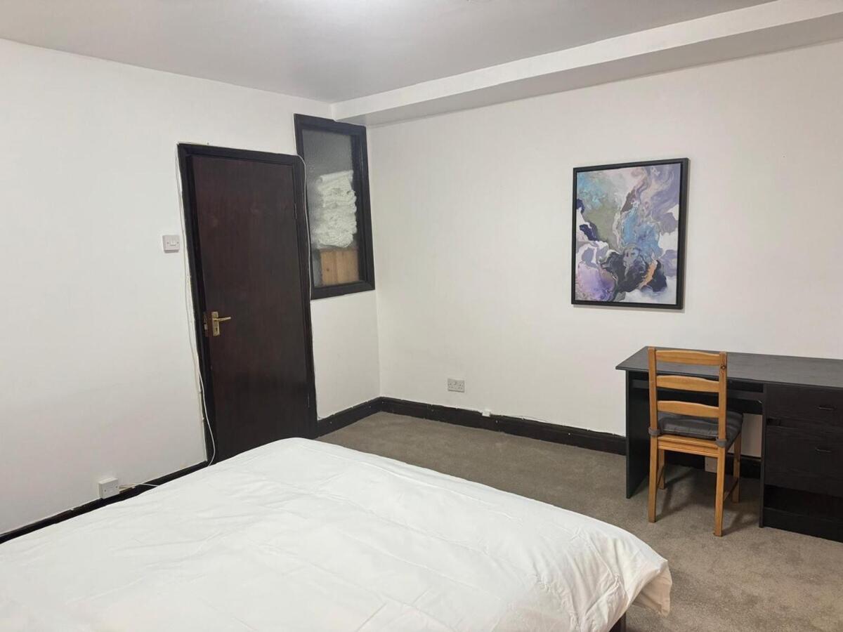 London Stockwell Station Apartment Стая снимка