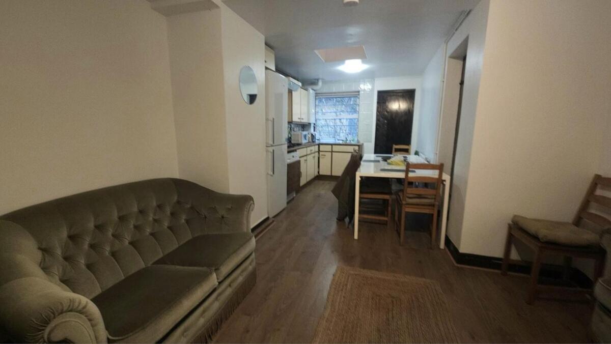 London Stockwell Station Apartment Стая снимка