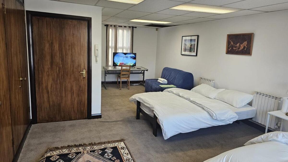 London Stockwell Station Apartment Стая снимка