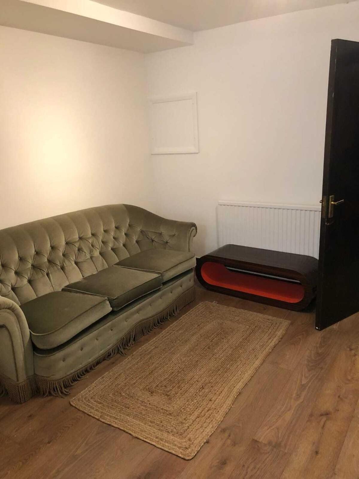London Stockwell Station Apartment Екстериор снимка